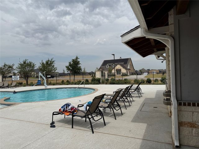 107 Red Cliff Court, Rhome, TX 76078
