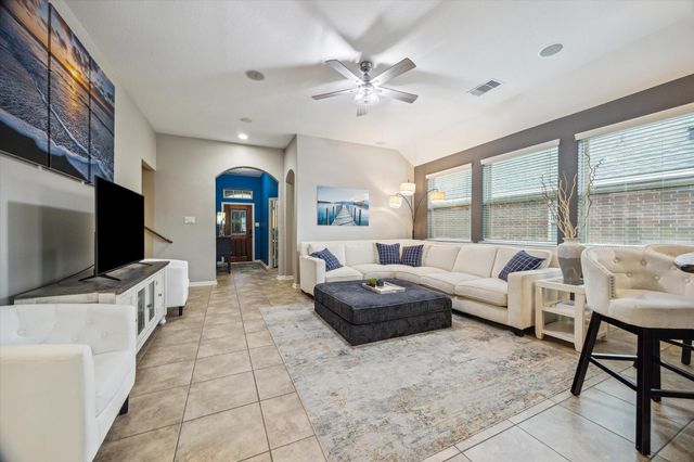 213 Lighthouse Bay Lane, League City, TX 77539