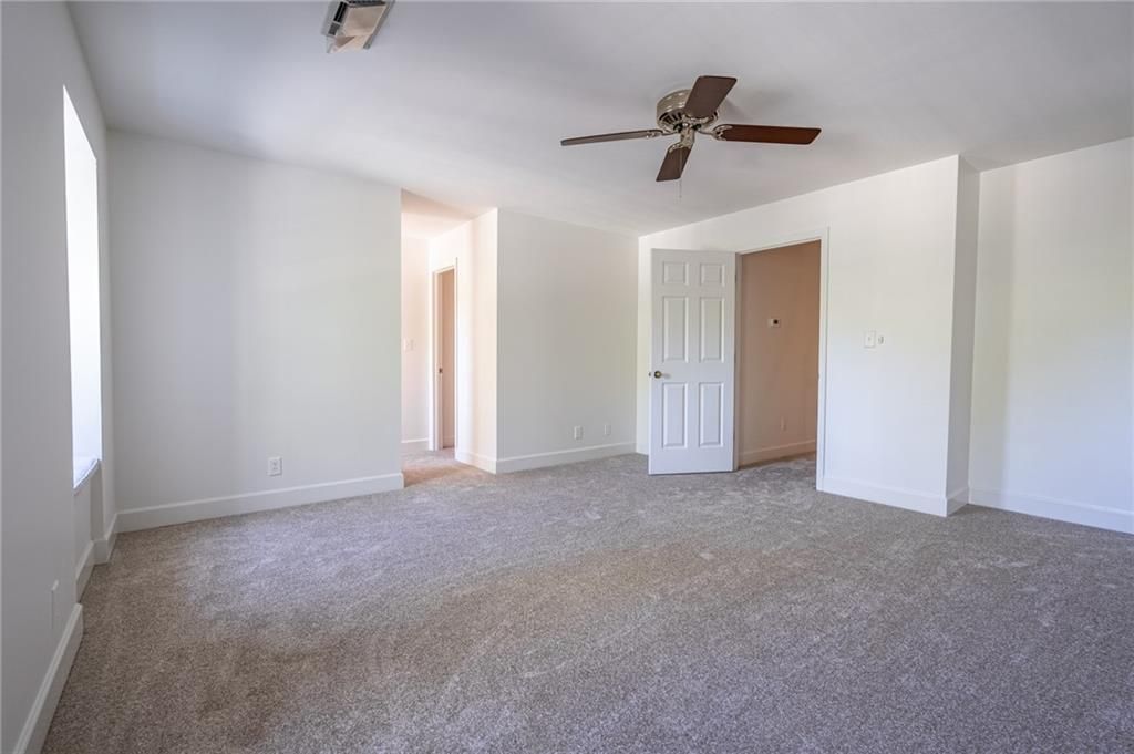 Image 22 of property listing at 1510 September Chase, Decatur, GA 30033