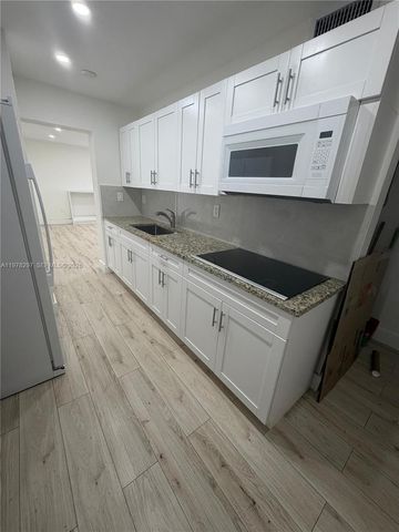 750 NW 43rd Ave 501, Miami, FL 33126