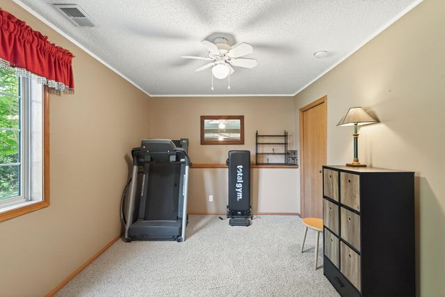 893 Marnie Circle S, Maplewood, MN 55119