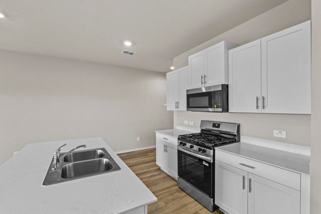 4233 Trickling Creek Lane, Fort Worth, TX 76036