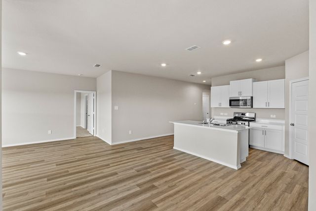 4233 Trickling Creek Lane, Fort Worth, TX 76036