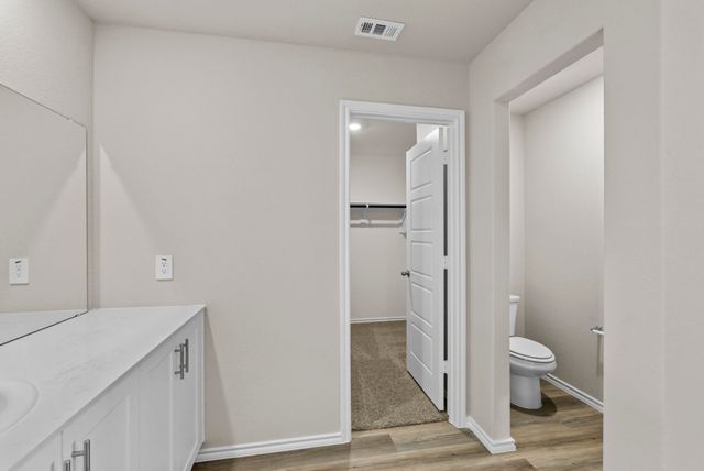 4233 Trickling Creek Lane, Fort Worth, TX 76036