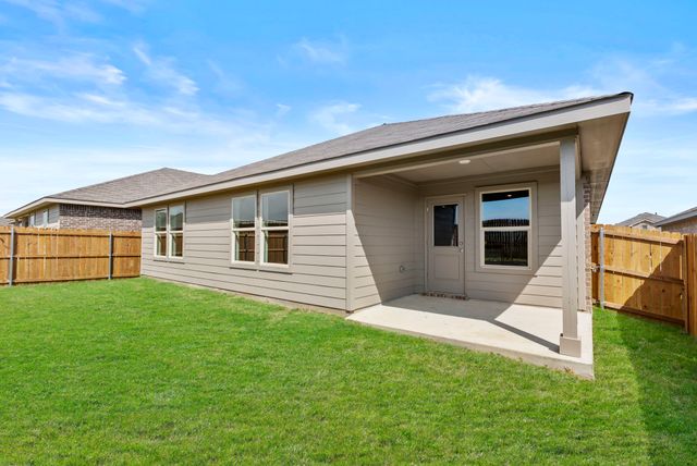 4233 Trickling Creek Lane, Fort Worth, TX 76036