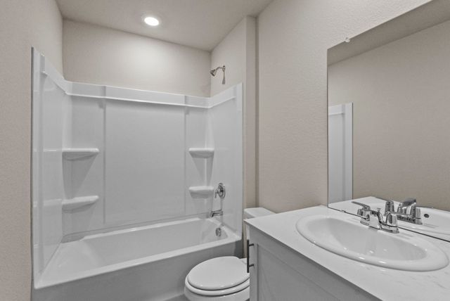 4233 Trickling Creek Lane, Fort Worth, TX 76036