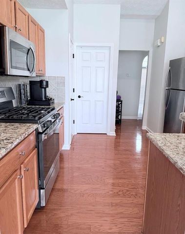 319 Wildwood Point, Atlanta, GA 30349