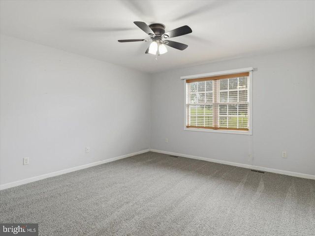 11470 NICOLE DR, Greencastle, PA 17225