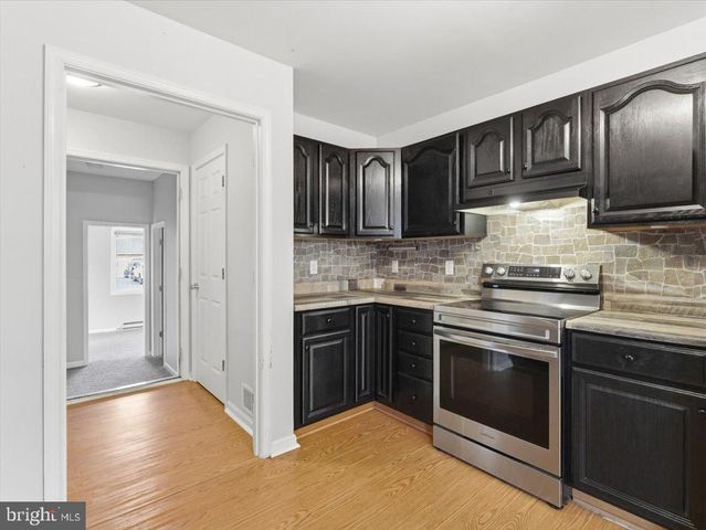 11470 NICOLE DR, Greencastle, PA 17225