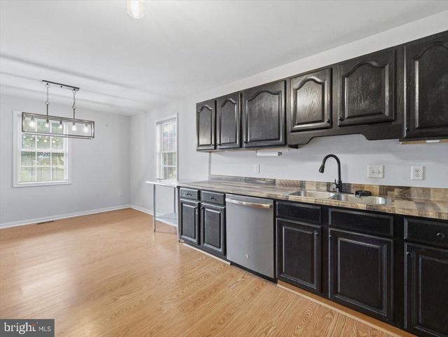 11470 NICOLE DR, Greencastle, PA 17225