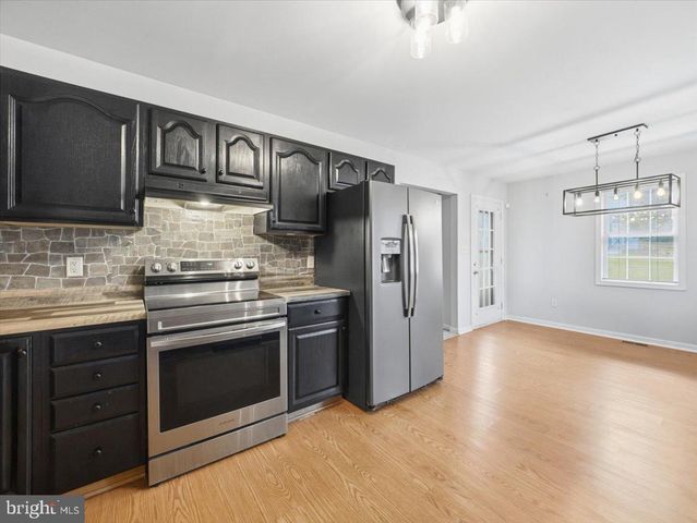 11470 NICOLE DR, Greencastle, PA 17225