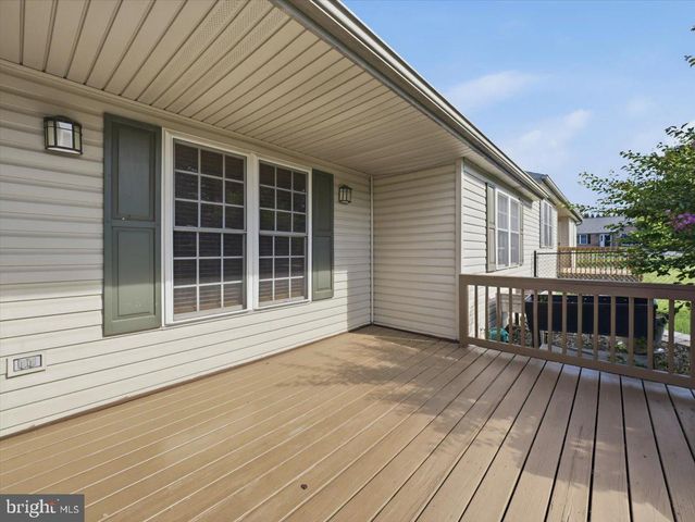 11470 NICOLE DR, Greencastle, PA 17225