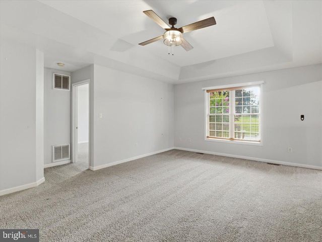 11470 NICOLE DR, Greencastle, PA 17225