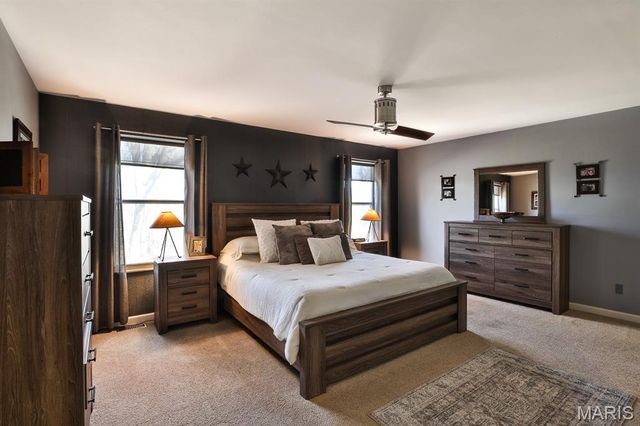 2422 Maple Crossing Drive, Wildwood, MO 63011