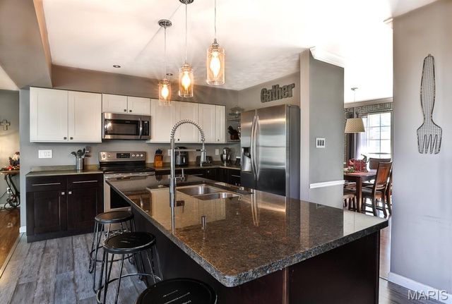 2422 Maple Crossing Drive, Wildwood, MO 63011