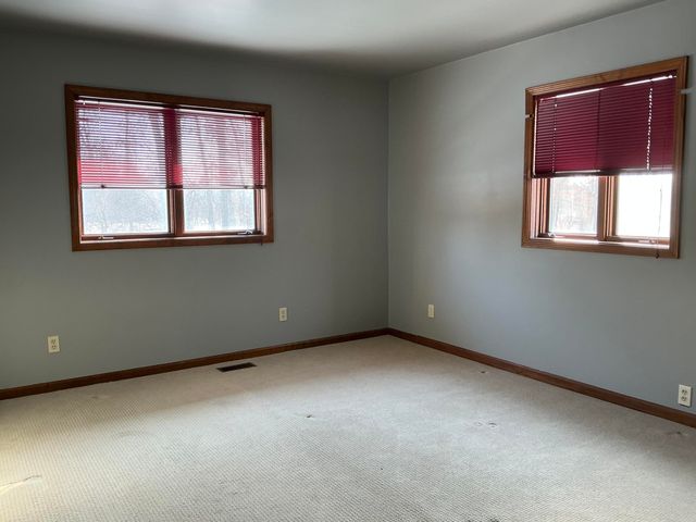 7551 Dobson Road, Jonesville, MI 49250