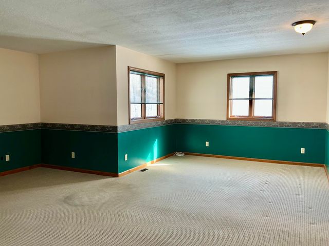 7551 Dobson Road, Jonesville, MI 49250