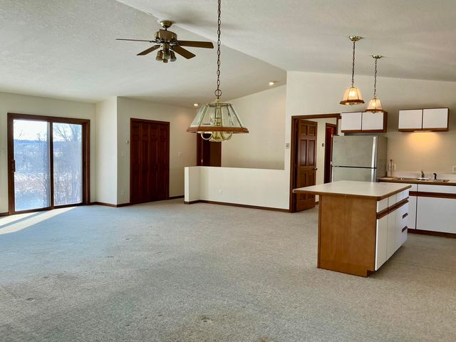 7551 Dobson Road, Jonesville, MI 49250