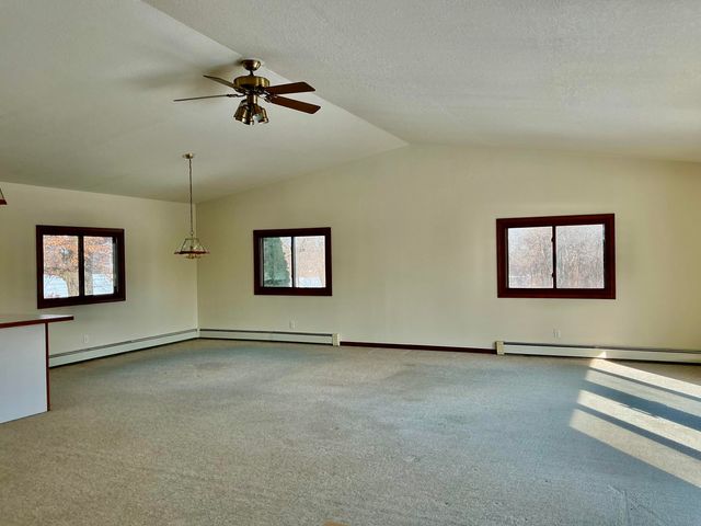 7551 Dobson Road, Jonesville, MI 49250