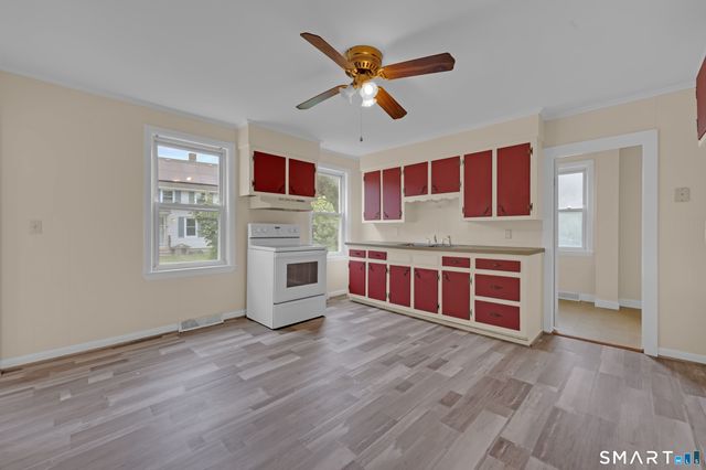 81-83 Community Avenue, Plainfield, CT 06374