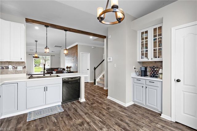 2109 Livingston ST, Suffolk, VA 23435