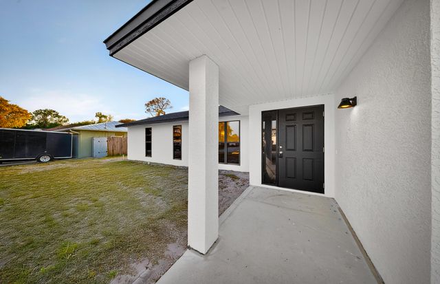 2202 SE Glover Street, Port St. Lucie, Port St Lucie, FL 34984