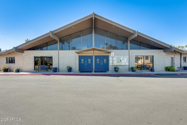 120 N VAL VISTA Drive 186, Mesa, AZ 85213