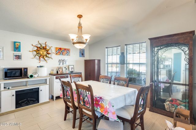 120 N VAL VISTA Drive 186, Mesa, AZ 85213