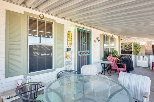 120 N VAL VISTA Drive 186, Mesa, AZ 85213