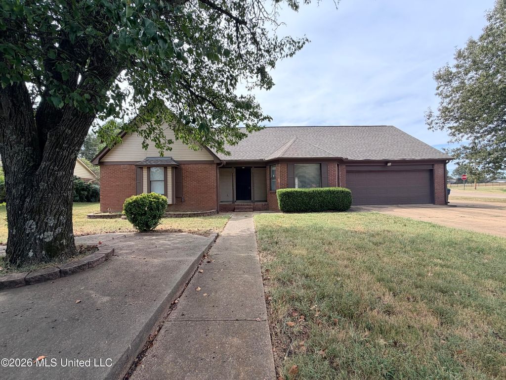 7211 Grove Park Road, Olive Branch, MS 38654 — photo 2