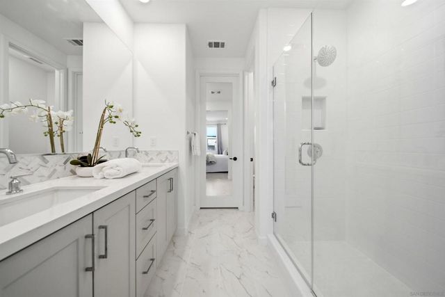 15159 Leia Way, San Diego, CA 92129
