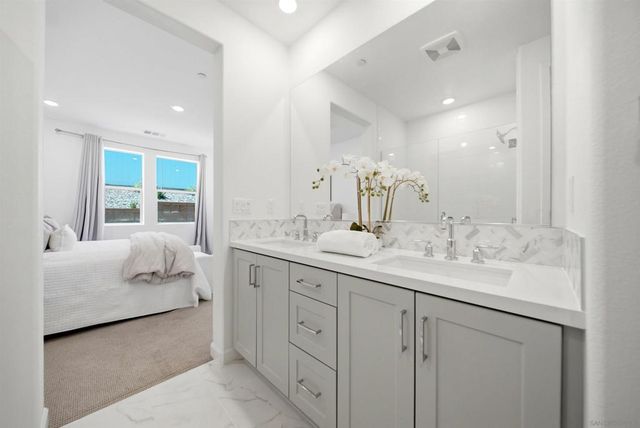 15159 Leia Way, San Diego, CA 92129