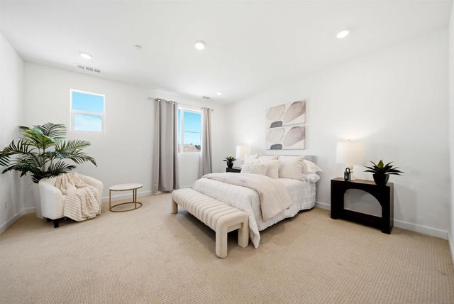 15159 Leia Way, San Diego, CA 92129