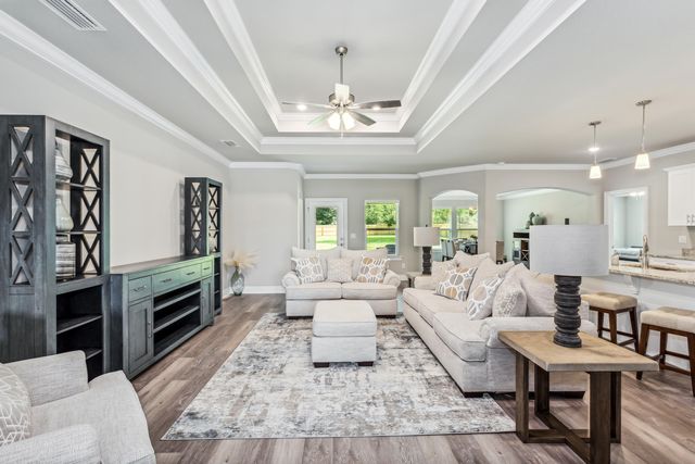 7607 Hatteras Drive, Navarre, FL 32566