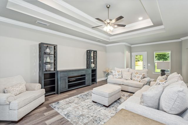 7607 Hatteras Drive, Navarre, FL 32566