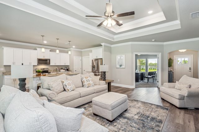 7607 Hatteras Drive, Navarre, FL 32566