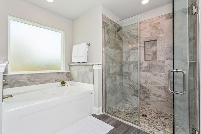 7607 Hatteras Drive, Navarre, FL 32566