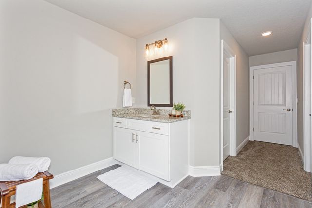 7607 Hatteras Drive, Navarre, FL 32566