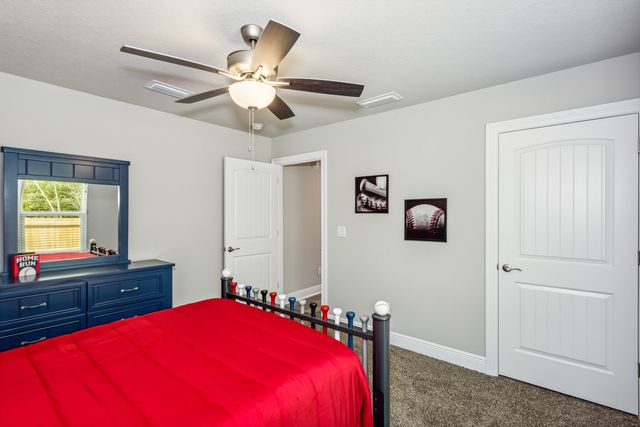 7607 Hatteras Drive, Navarre, FL 32566