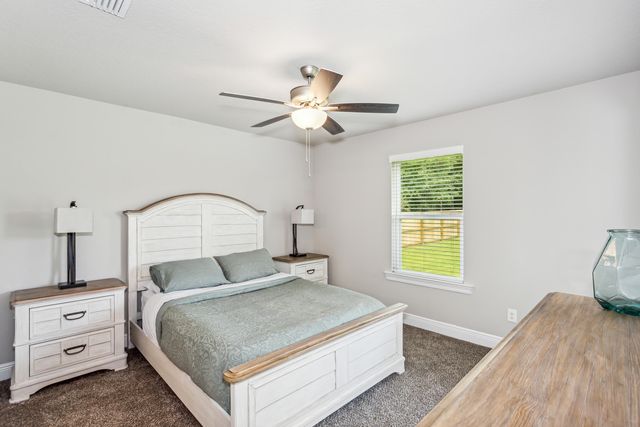 7607 Hatteras Drive, Navarre, FL 32566