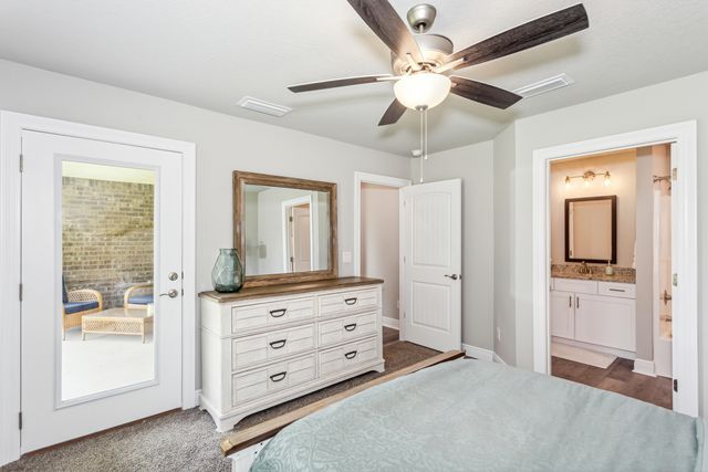 7607 Hatteras Drive, Navarre, FL 32566