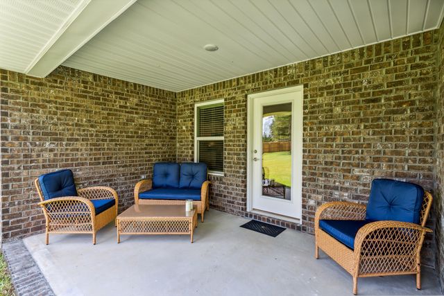 7607 Hatteras Drive, Navarre, FL 32566