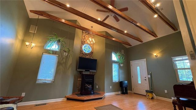 3227 Marsh Avenue, Kansas City, MO 64129