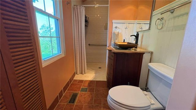 3227 Marsh Avenue, Kansas City, MO 64129