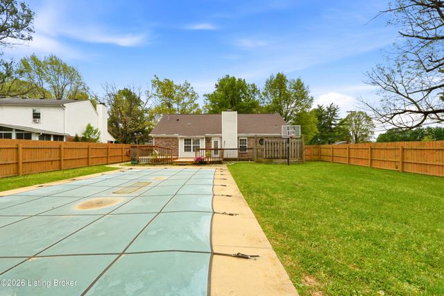 11501 Halifax Dr, Louisville, KY 40245