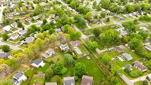 11501 Halifax Dr, Louisville, KY 40245