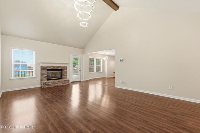 11501 Halifax Dr, Louisville, KY 40245