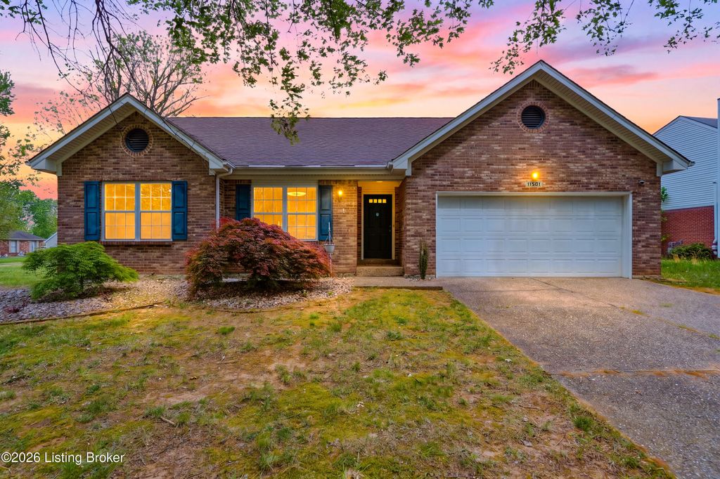 11501 Halifax Dr, Louisville, KY 40245