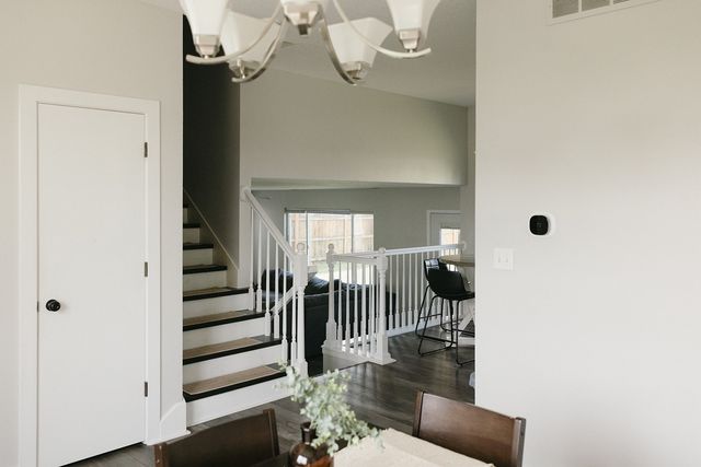 15423 Aurora Avenue, Urbandale, IA 50323