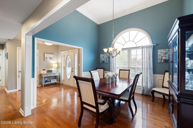 10407 Buzzman Dr, Louisville, KY 40291
